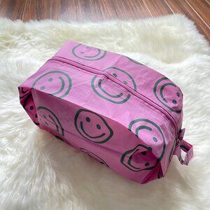 NWOT BAGGU 3D Zip Pouch, Raspberry Happy